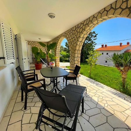 Apartments Sams Нови Винодолски Екстериор снимка