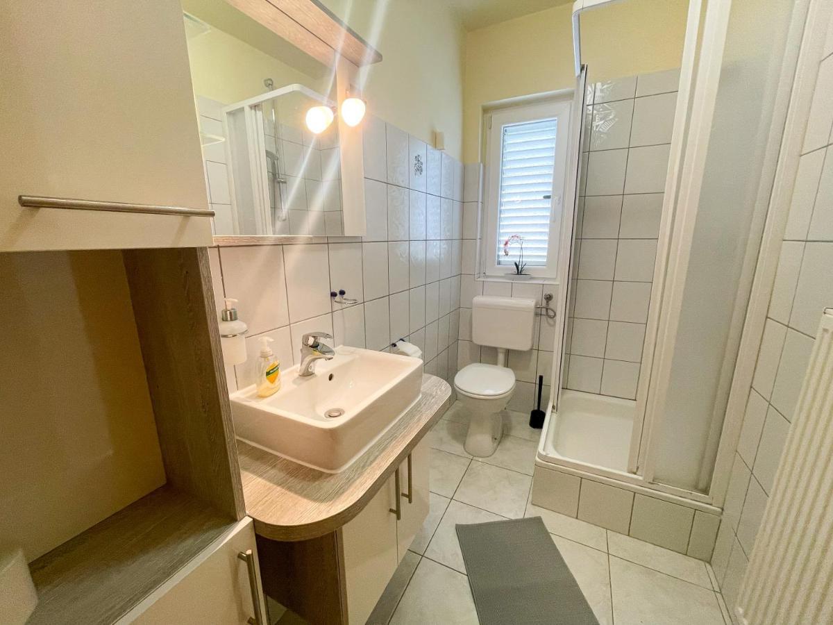 Apartments Sams Нови Винодолски Екстериор снимка