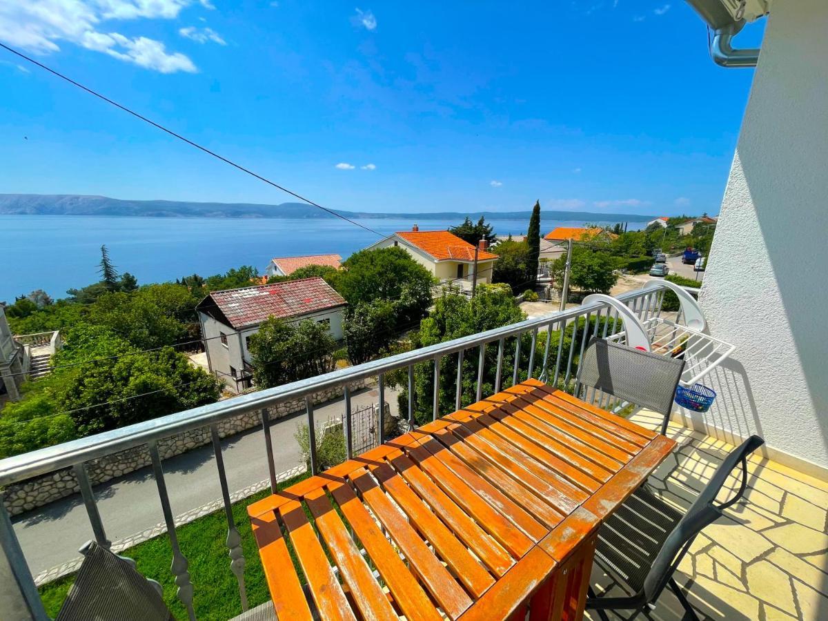 Apartments Sams Нови Винодолски Екстериор снимка