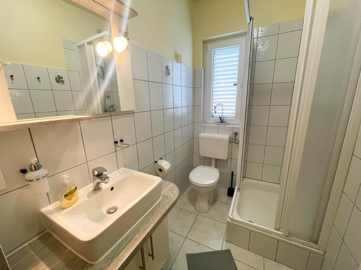 Apartments Sams Нови Винодолски Екстериор снимка
