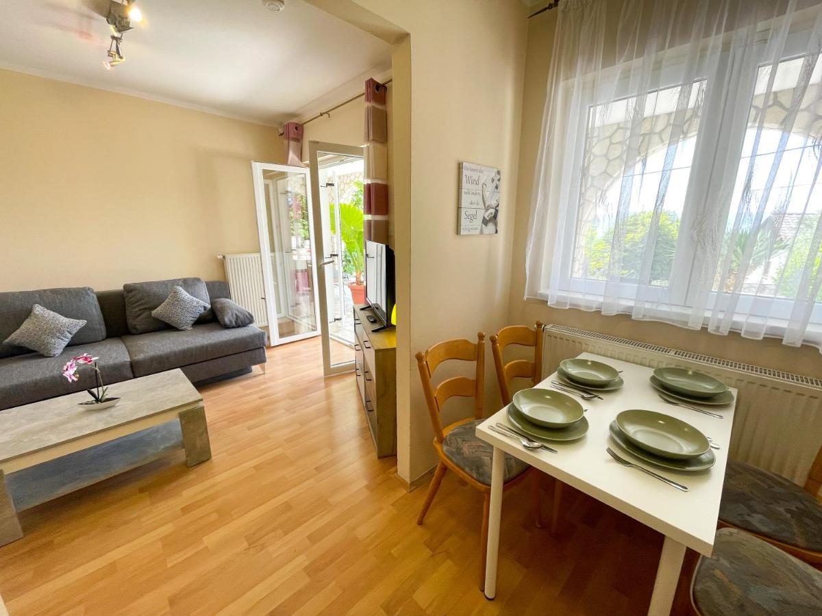 Apartments Sams Нови Винодолски Екстериор снимка