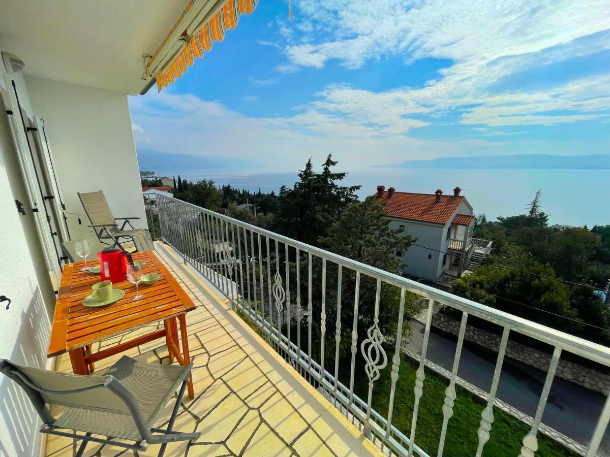 Apartments Sams Нови Винодолски Екстериор снимка