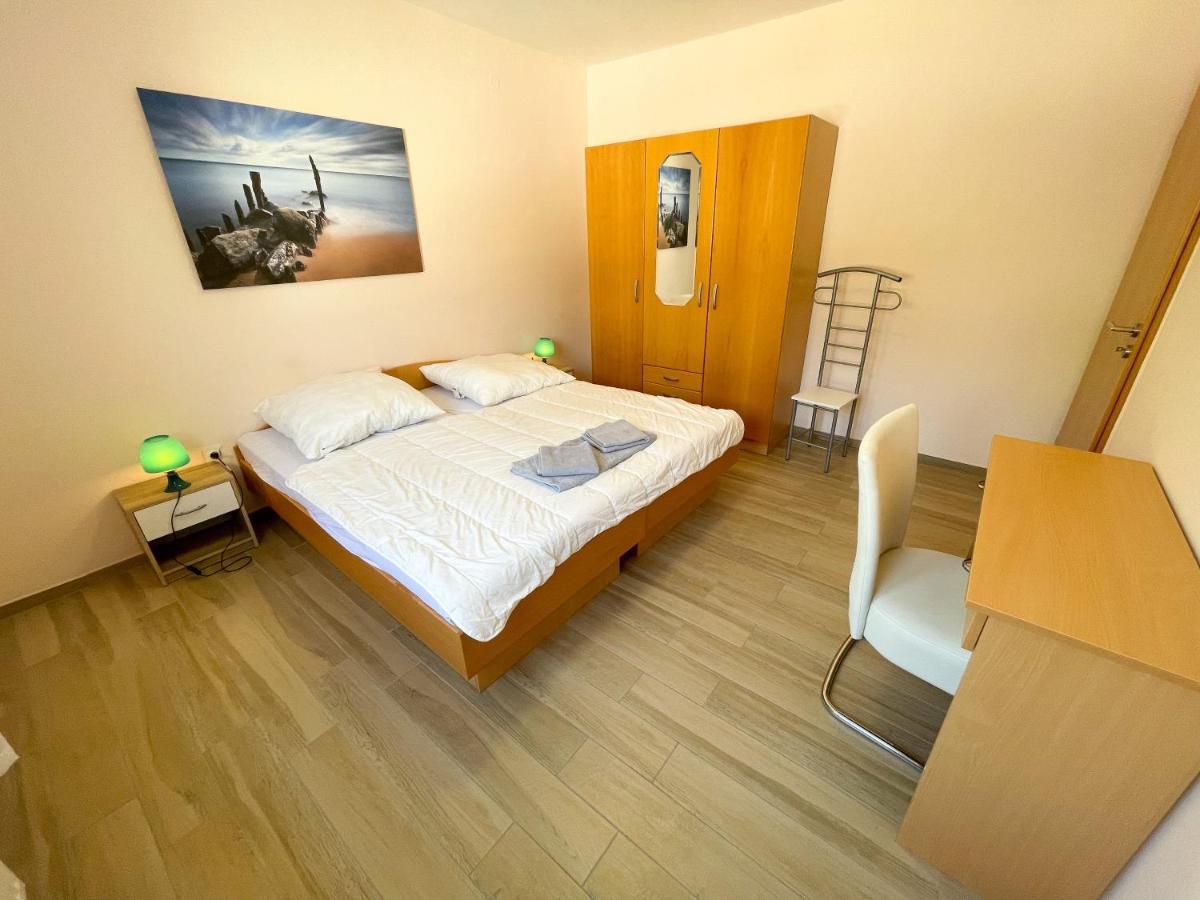 Apartments Sams Нови Винодолски Екстериор снимка