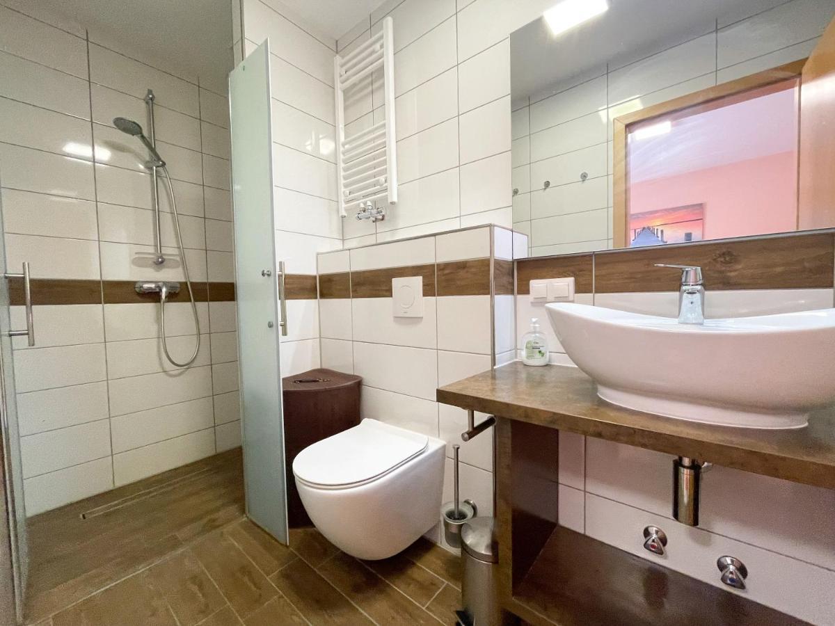 Apartments Sams Нови Винодолски Екстериор снимка